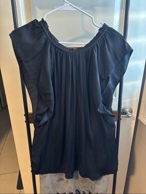 Loft Flutter Sleeve Blouse